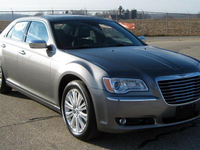 Engates baratos para CHRYSLER 300C