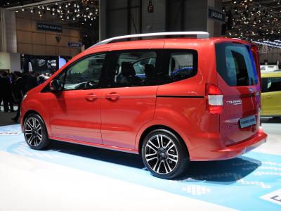 Engates baratos para FORD Tourneo