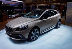 Engates para VOLVO V40 Cross Country de 2013
