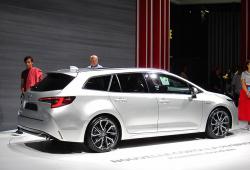 Enganches para TOYOTA Corolla Familiar de 01-2019 a 01-2020