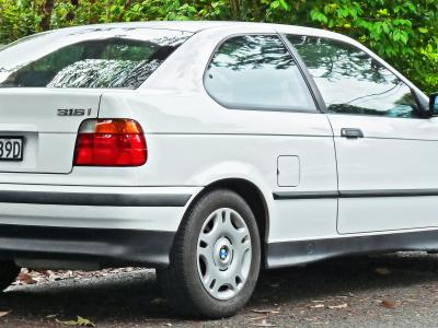 Enganches económicos para BMW  Serie 3 Compact 01-01-1994 a 31-12-2001