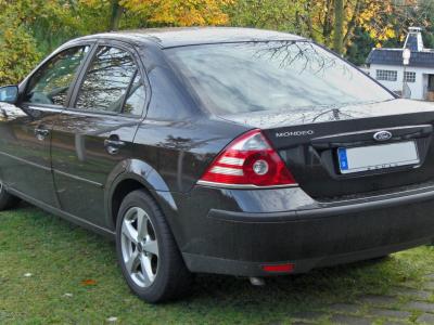 Enganches económicos para FORD Mondeo Sedan(Tipo B4Y)