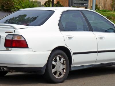 Enganches económicos para HONDA Accord Sedan 01-01-1994 a 31-12-1998