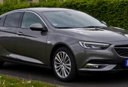 Enganches para OPEL Insignia Berlina de 2018